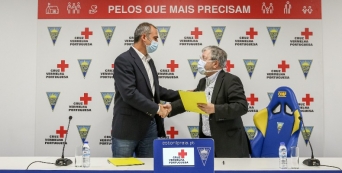 Estoril Praia e Cruz Vermelha juntam-se para apoiar os mais vulneráveis